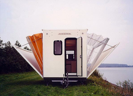 mobile-camper-house-deployment